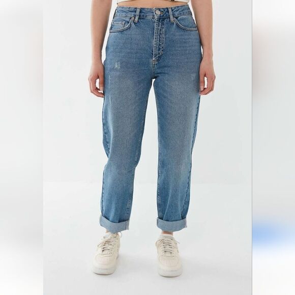 BDG Urban Outfitters Mom Jeans - Picture 1 of 12